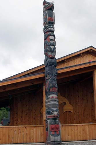 084-Totem Pole