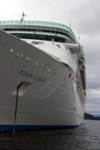 094-Approaching the Vision of the Seas from the tenders