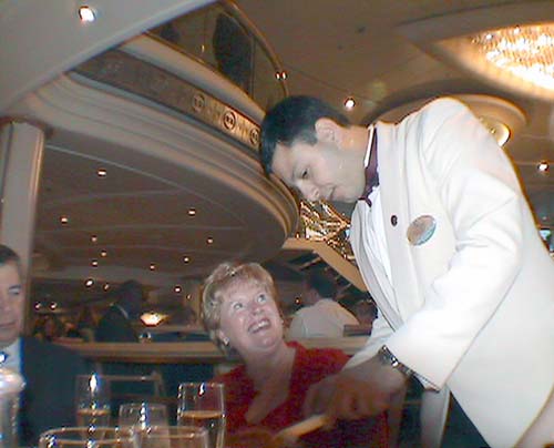101-Villi(Head Waiter)